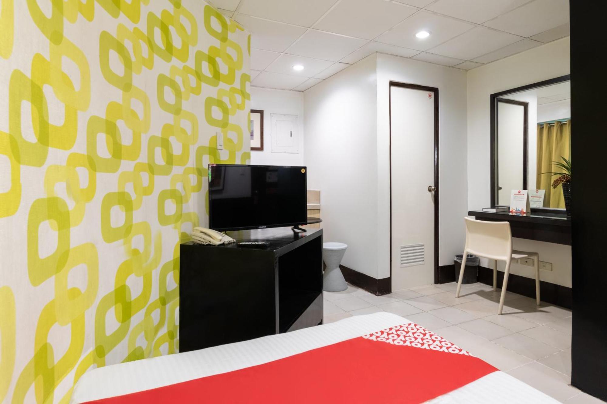 Orange Nest Hotel Манила Экстерьер фото