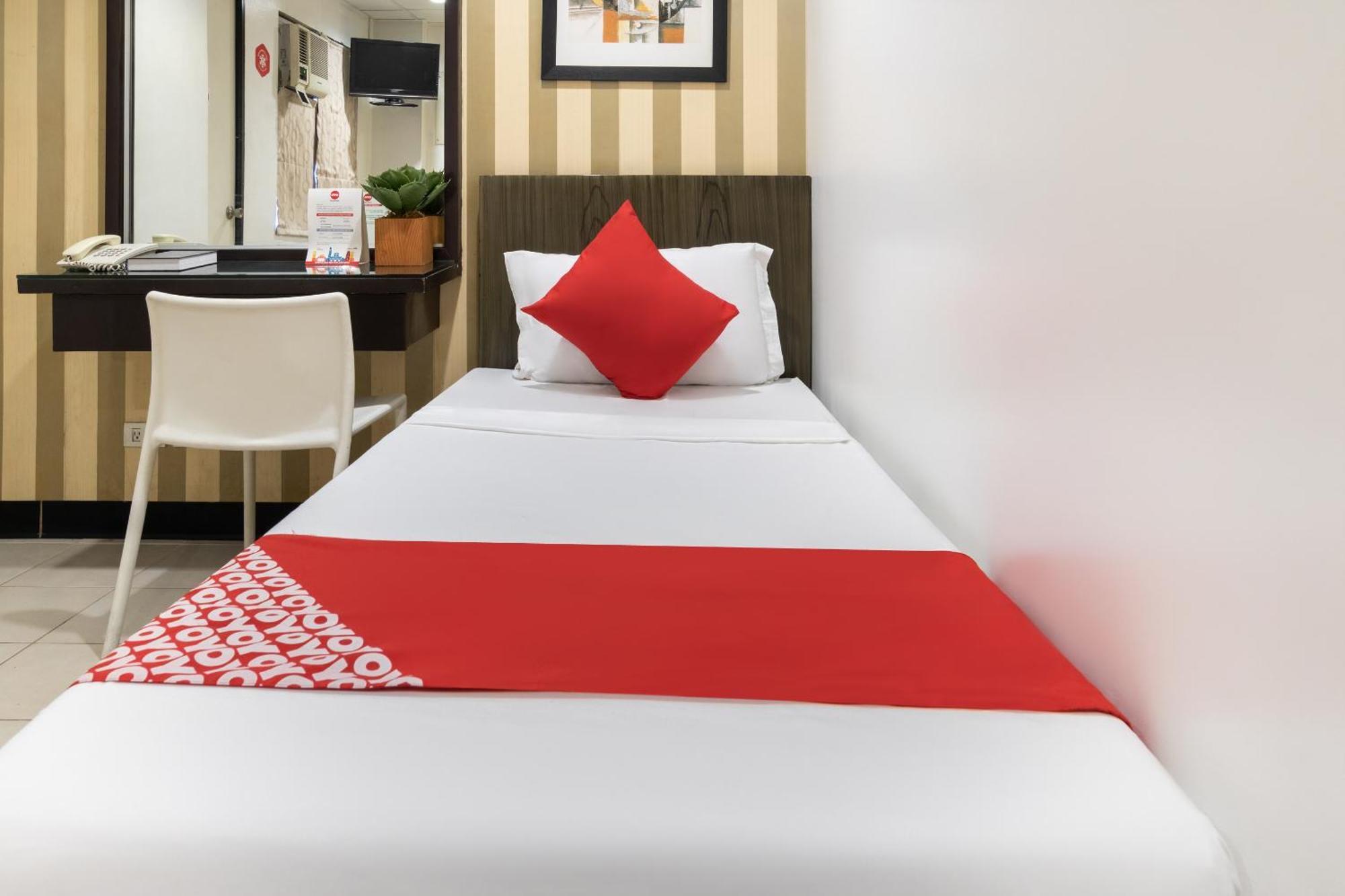 Orange Nest Hotel Манила Экстерьер фото